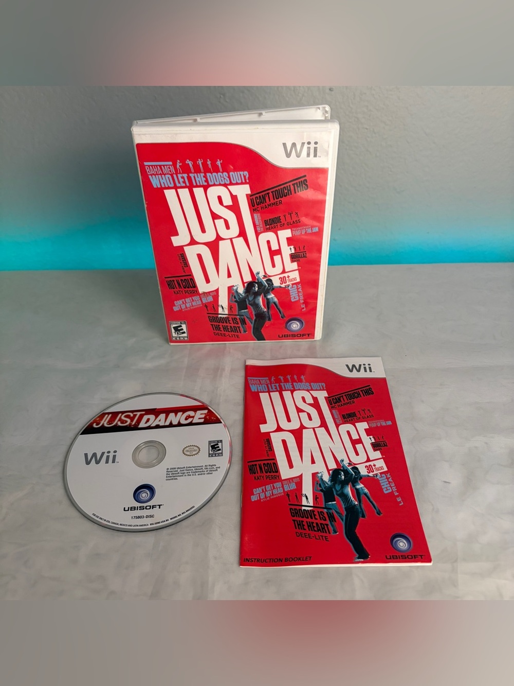 Just Dance (Nintendo Wii, 2009) CIB/Complete! Tested & Working!